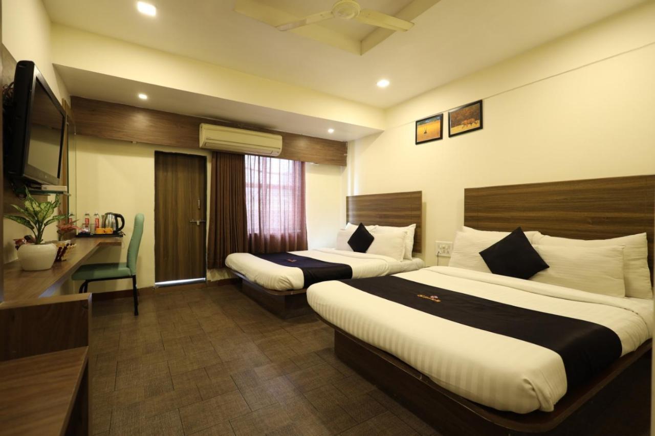 Saish Hotel Sirdi Kültér fotó