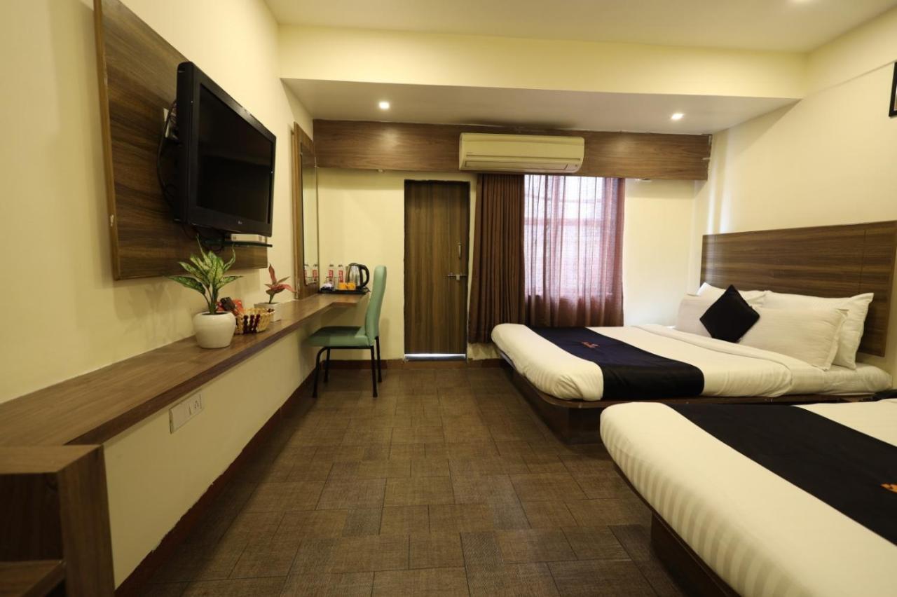 Saish Hotel Sirdi Kültér fotó