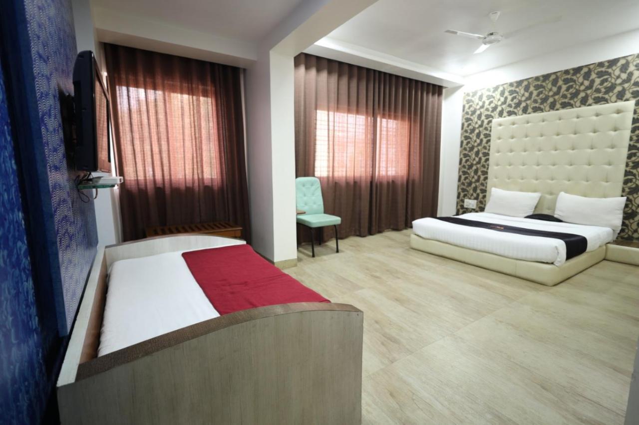 Saish Hotel Sirdi Kültér fotó