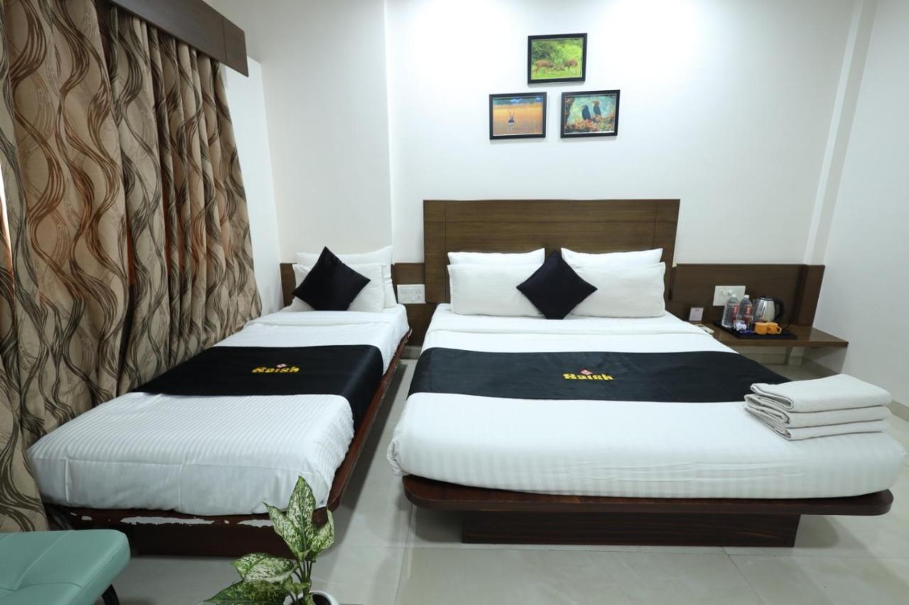 Saish Hotel Sirdi Kültér fotó