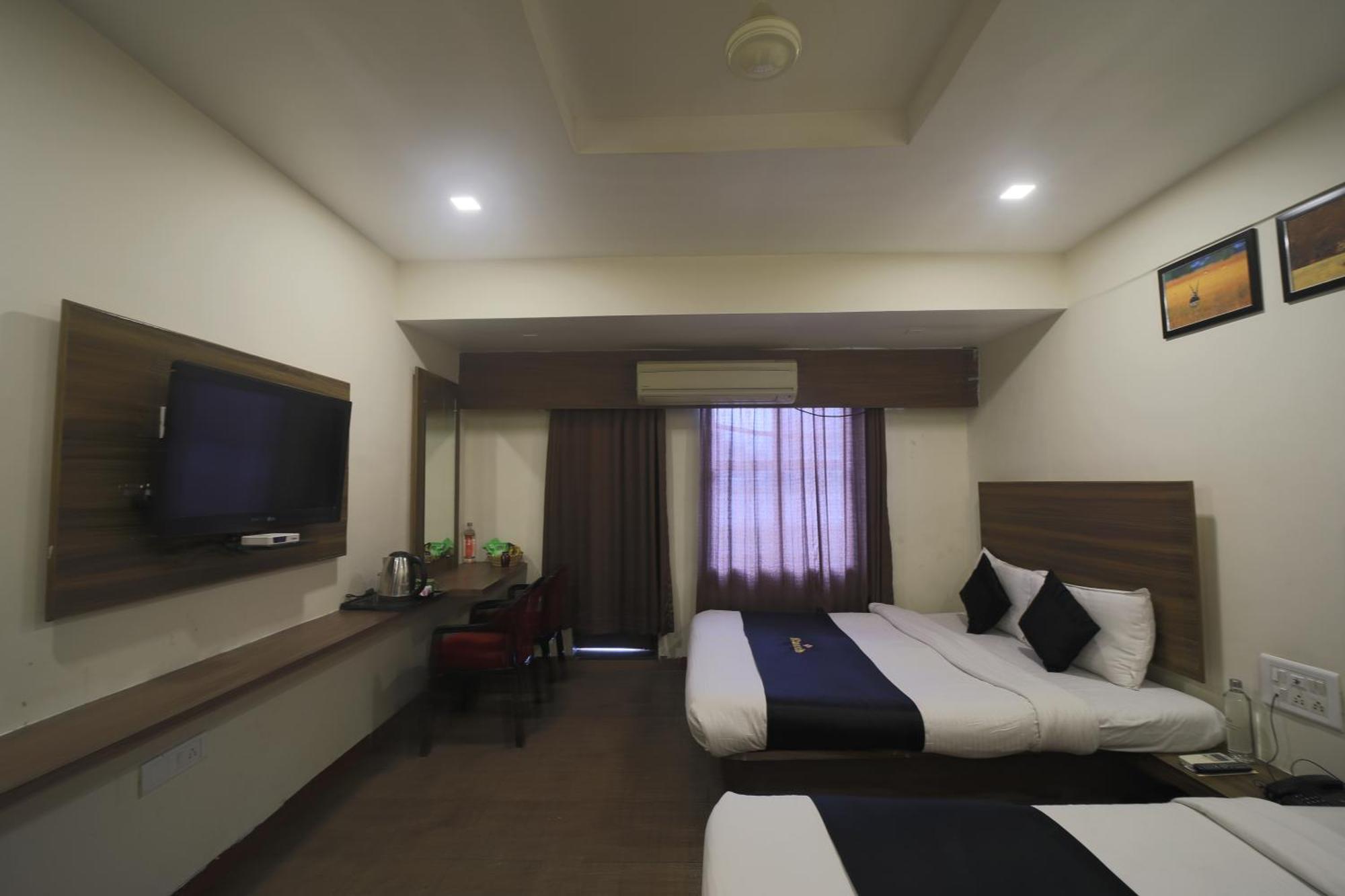 Saish Hotel Sirdi Kültér fotó
